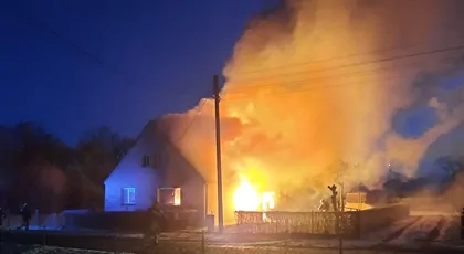 Budowa domku dla babci.