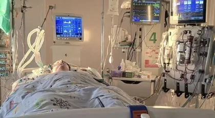 Rokietnica: leczenie i rehabilitacja Szymona po wybuchu petard w domu