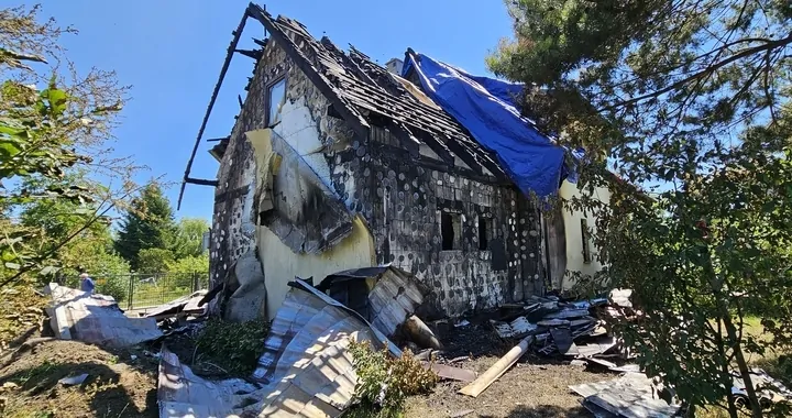 Pożar domu w miejscowości Leszkowy