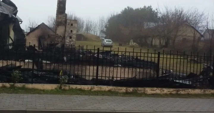 Pan Bogdan Szorc pilnie potrzebuje naszej pomocy. W pożarze stracił mamę i dach nad głową