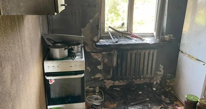 Pożar mieszkania w Sokołach