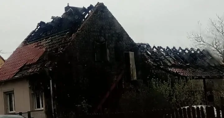 Odbudowa domu w Zasiekach