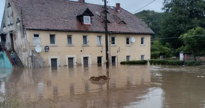 Pomoc dla Rodziny Bober po Zniszczeniach Powodziowych