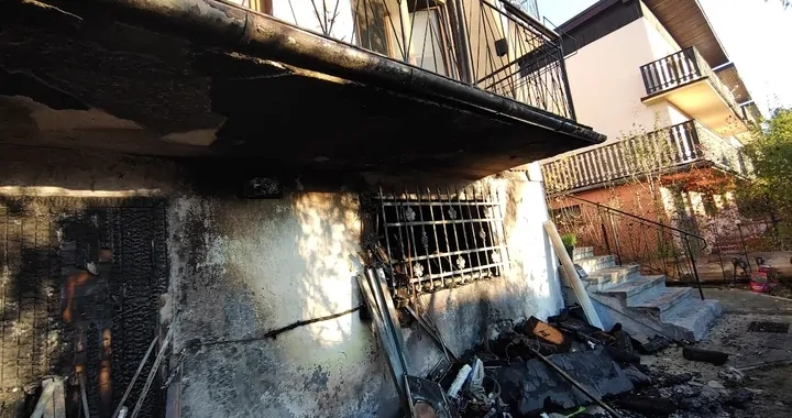 Pomóż mi odbudować mój dom i życie po pożarze