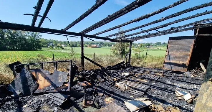 Pożar zakładu tapicerskiego w Krzyżowicach