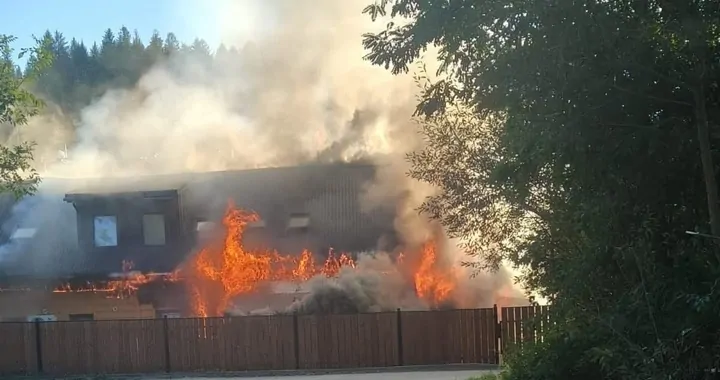 Pożar w Wiśle zniszczył rodzinny pensjonat „Maria i Natasza”