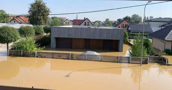 Dla rodzinki Nowaków Kamili i Marcina po powodzi