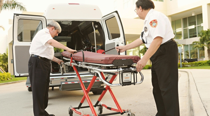 Ile kosztuje transport medyczny? Od czego to zależy?