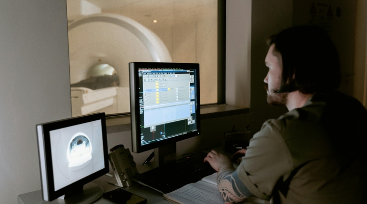 Niskodawkowa tomografia komputerowa płuc, Ile kosztuje i skąd wziąć na nią pieniądze?