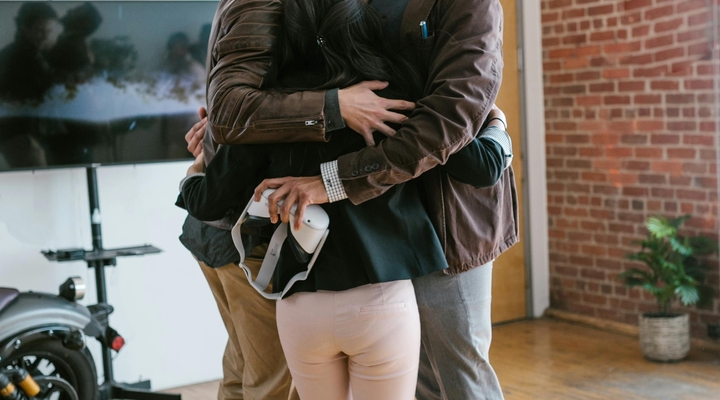 Co to jest crowdfunding i na czym polega? Dowiedz się, jak finansować projekty