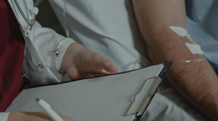 Ile kosztuje zabieg PIPAC, czyli nowa metoda leczenia raka i skąd wziąć na nią pieniądze?